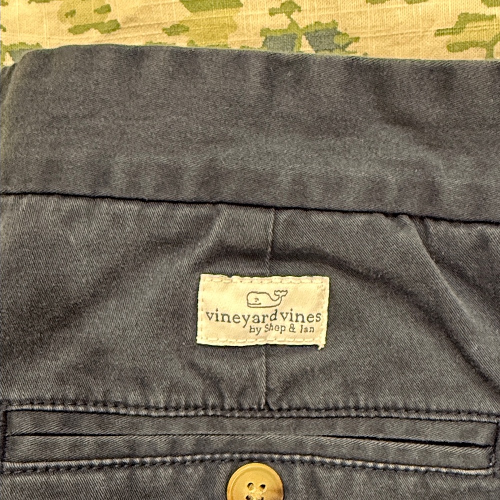 Vineyard Vines Christmas embroidered Breaker Pant 34x34 - Picture 2 of 6